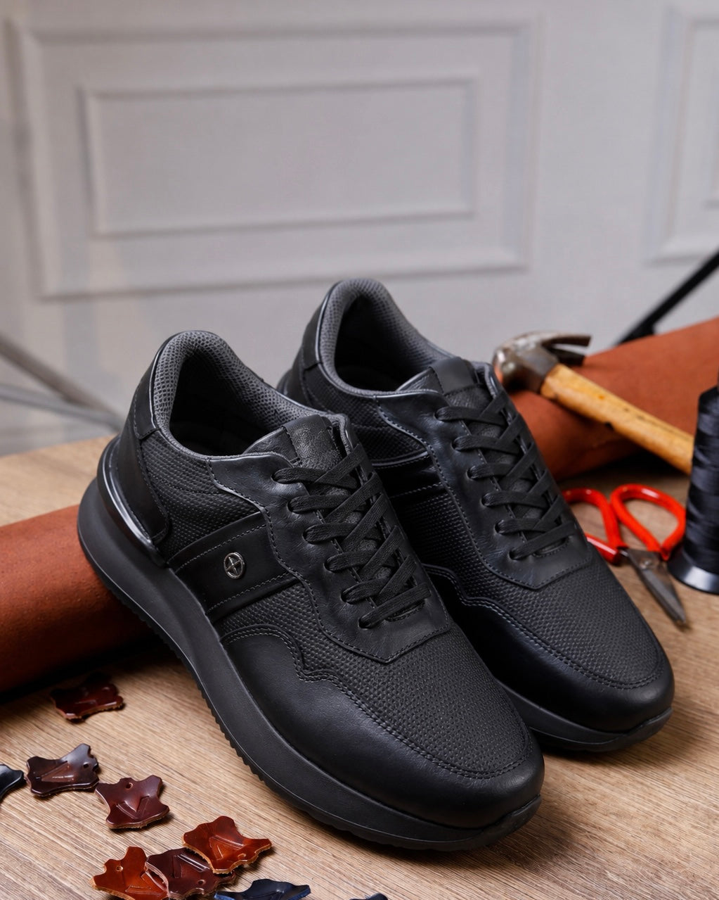 Londres Negro - Tenis en cuero