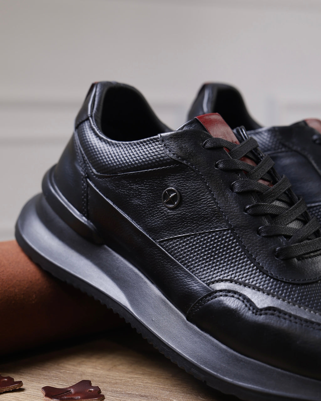 Toronto Negro -Tenis en cuero