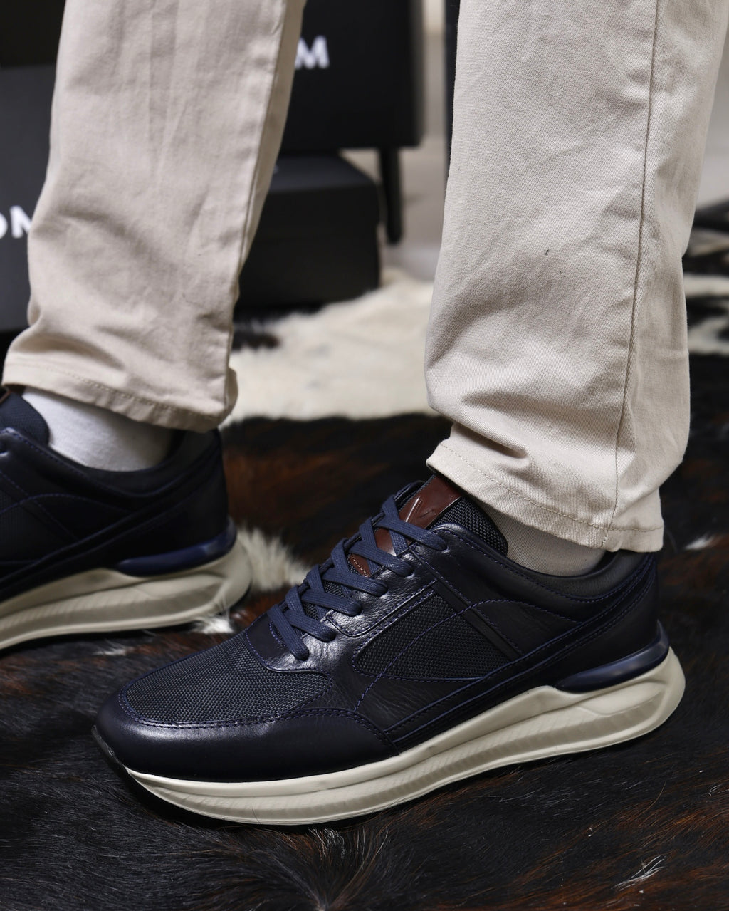 Milan Azul - Tenis en cuero