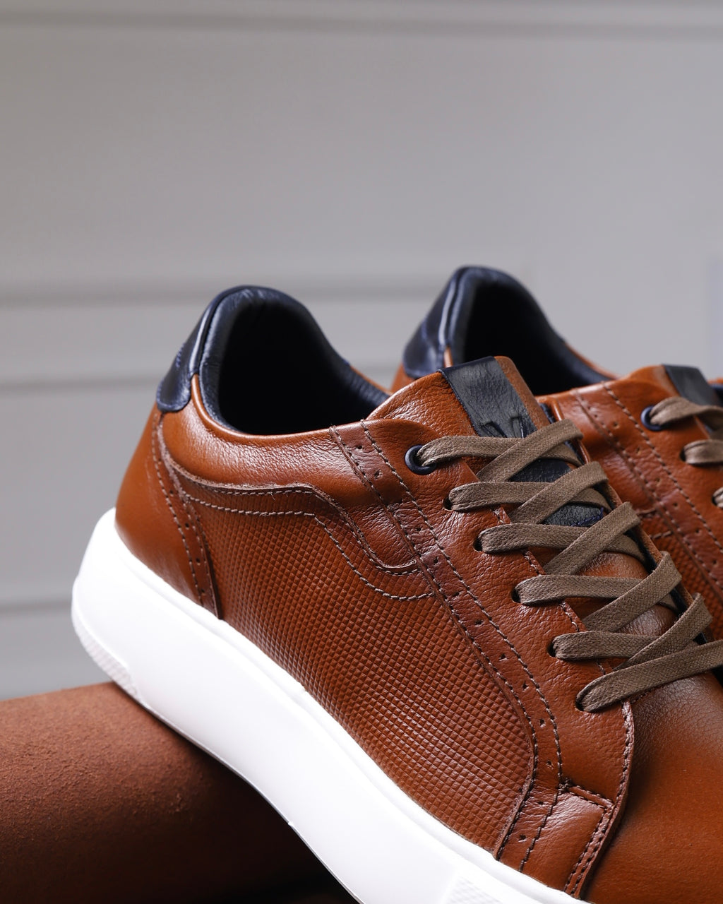 Split Miel - Tenis en cuero